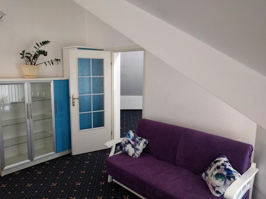 Kaiser Hotel Chernivtsi Εξωτερικό φωτογραφία