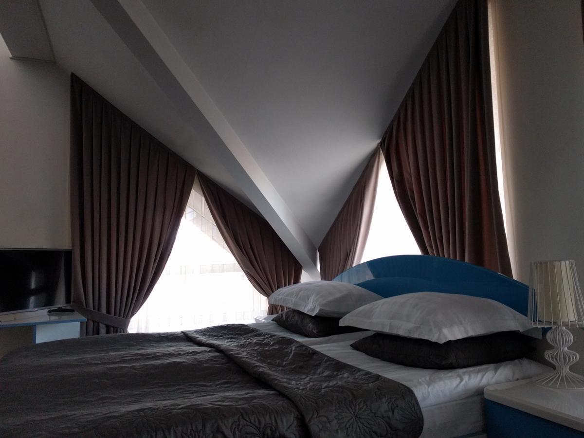 Kaiser Hotel Chernivtsi Εξωτερικό φωτογραφία
