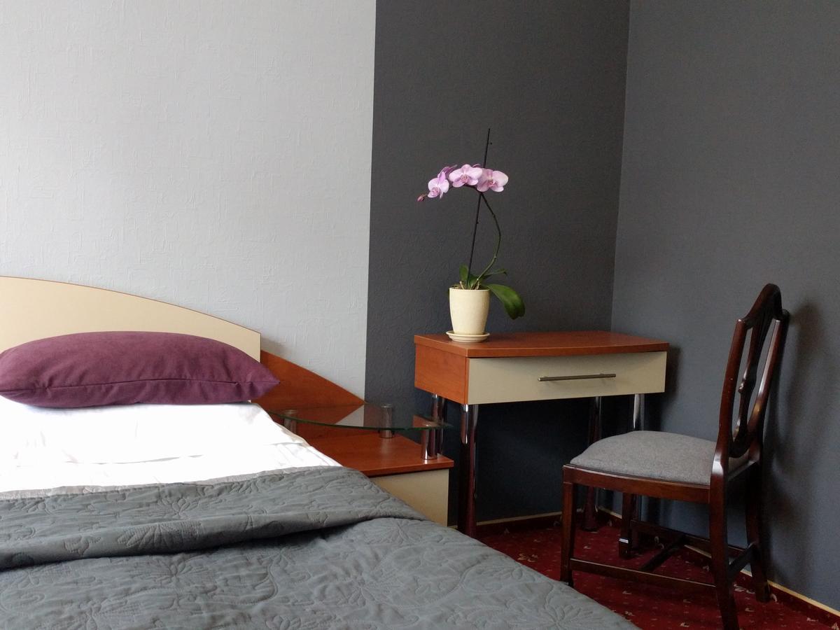 Kaiser Hotel Chernivtsi Εξωτερικό φωτογραφία